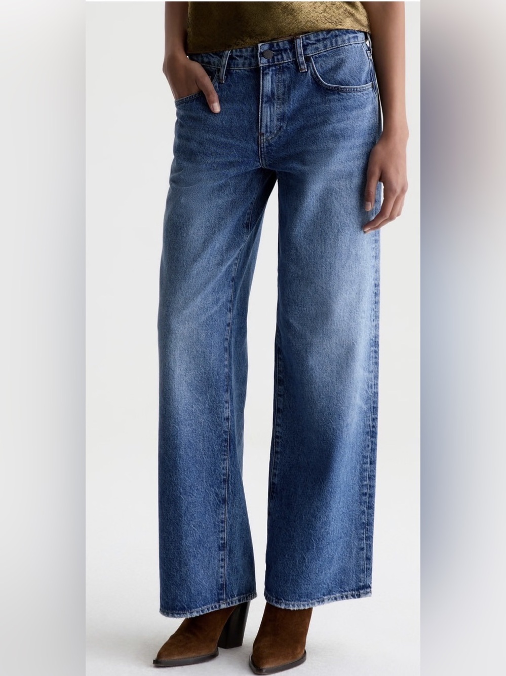 AG Jeans Adria Low Rise Wide Leg Jeans 28 100% Cotton Vintage Wash
